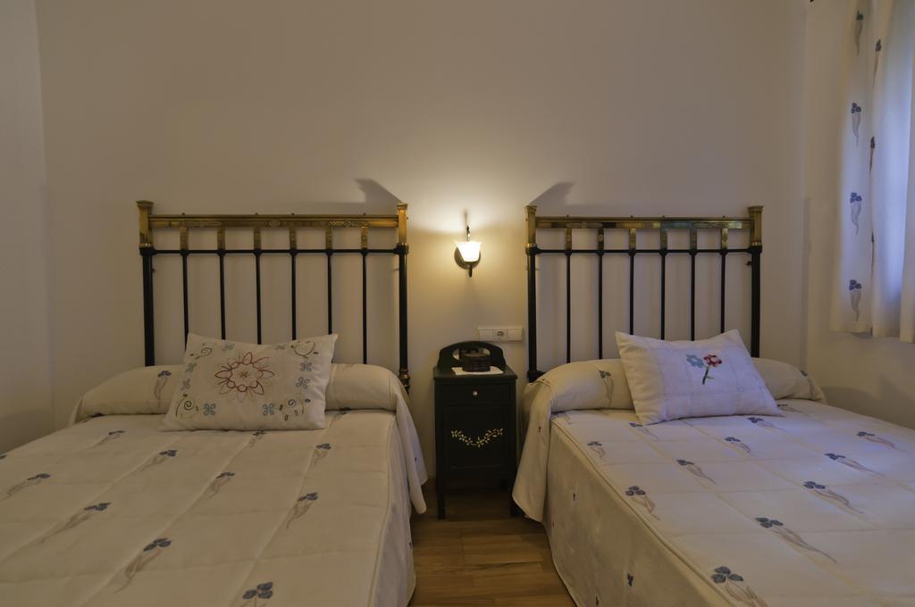 La Juderia De Las Arribes Guest House Vilvestre Стая снимка